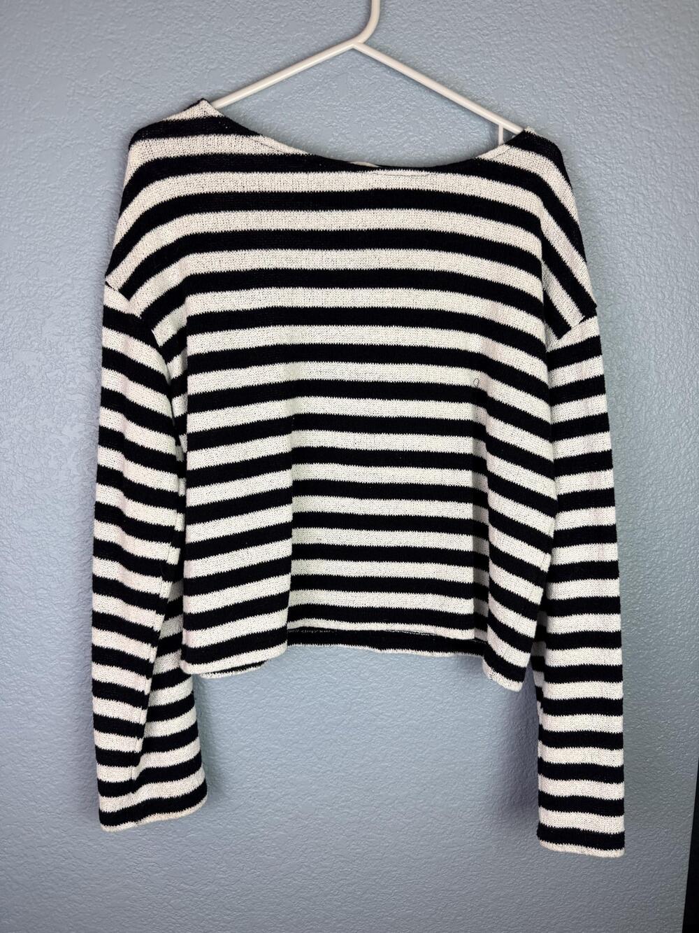 H&M Sweater Womens Medium Black White Striped Boat Neck Knit Pullover Top